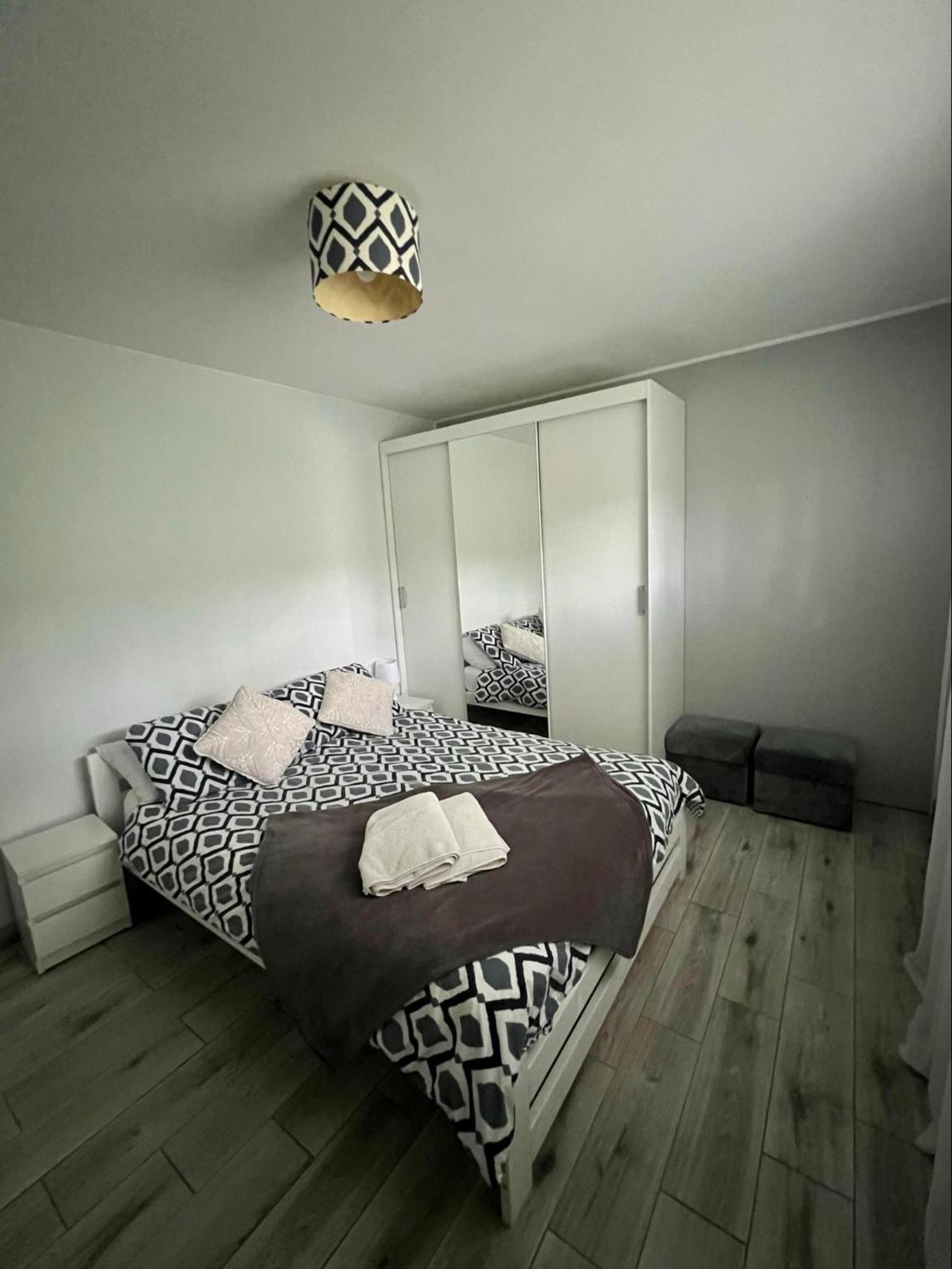 Apartament Guziczek Neumarkt Exterior foto